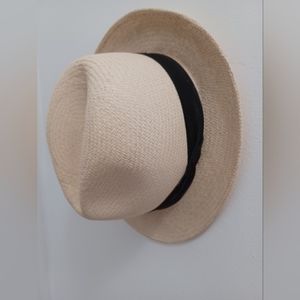 Trilby Style Hat Straw Fedora with Black Band Vacay Trends